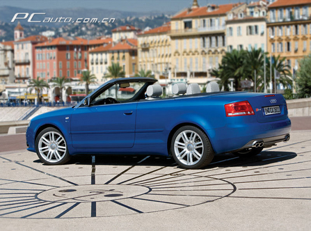 W Audi A4Cabriolet DƬ D 