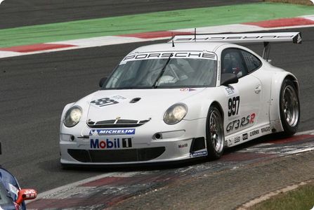 r 911GT3 RSR DƬ D 