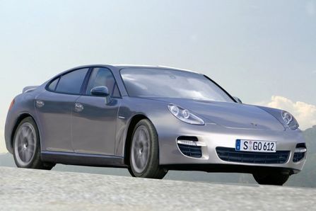 r Panamera DƬ D 